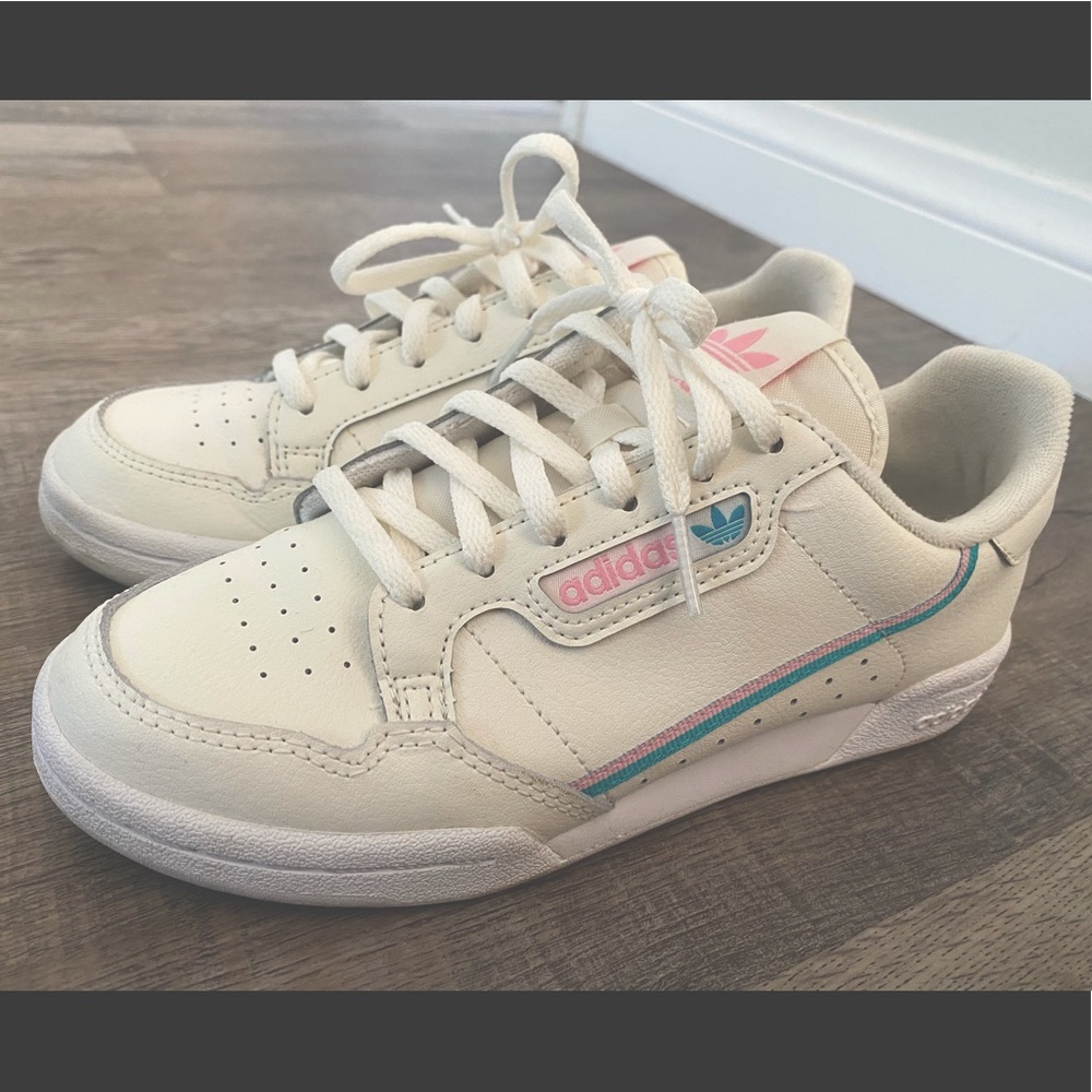 Adidas Continental 80’s sneakers Sz 3.5 youth